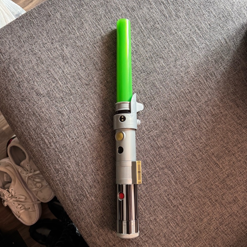 Star Wars Green and Silver Lightsaber Toy